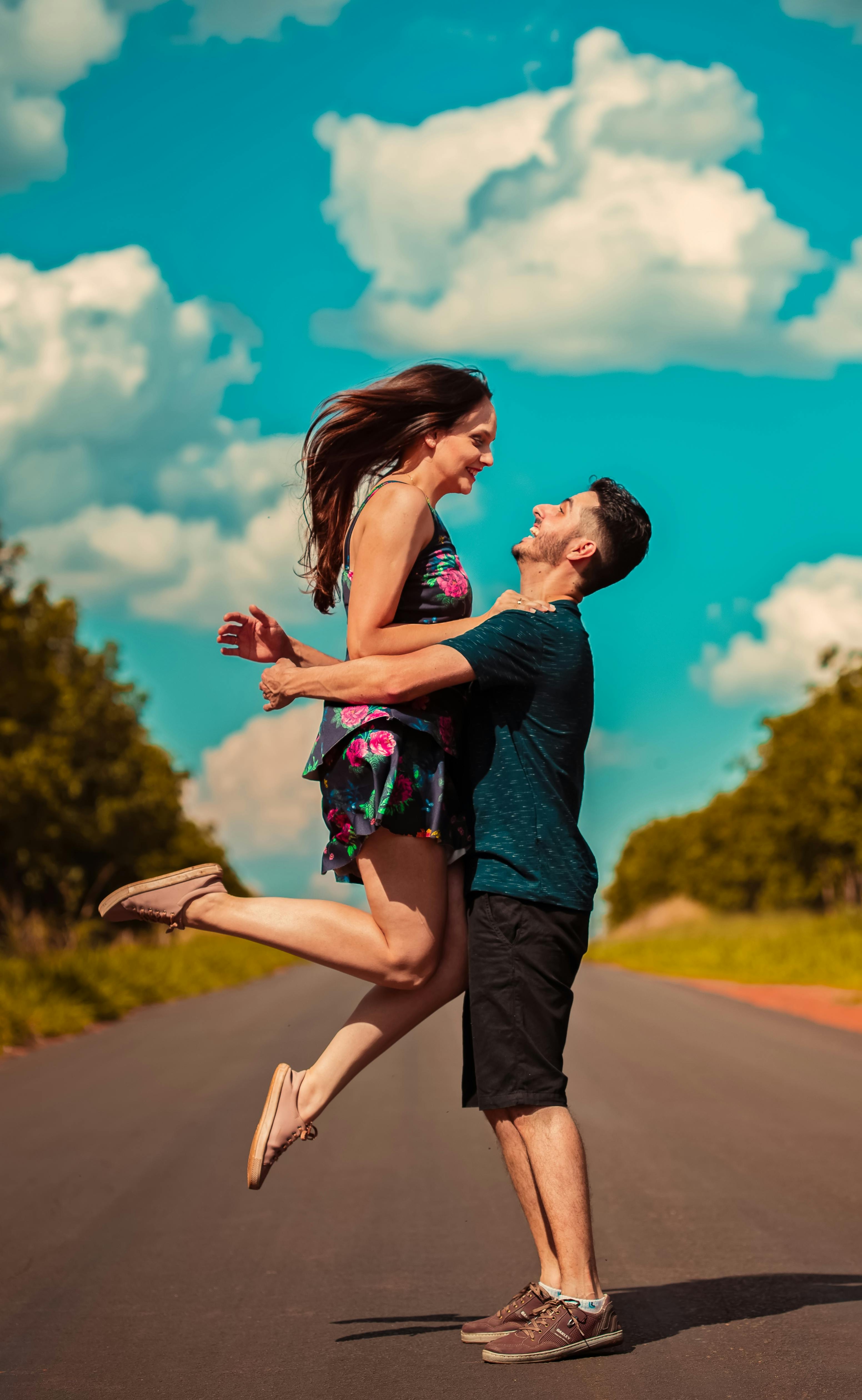 Cuplu fericit - credit nevoi personale